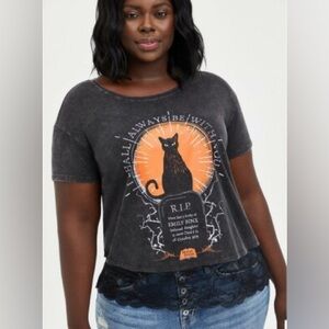 Torrid 3 Black Cat Graphic T-Shirt